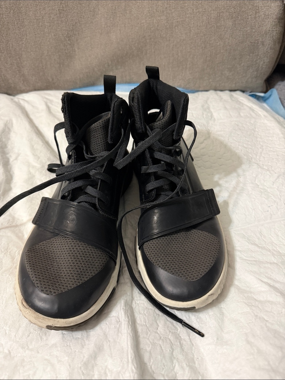 Under armour high top sneakers